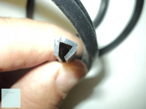 Sütőajtó gumi Veszta belső U alakú profil gumi 1,2 m    üvegre 